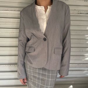 grey blazer!